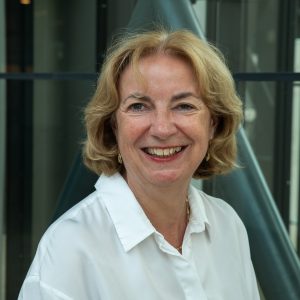 Marian  van Oostveen